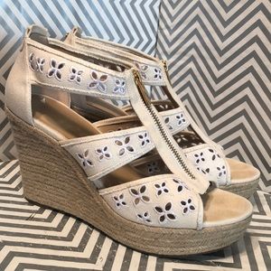 Michael Kors Damita Floral Wedge Sandals size 10M